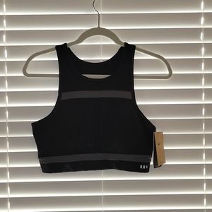Nike crop top/sports bra